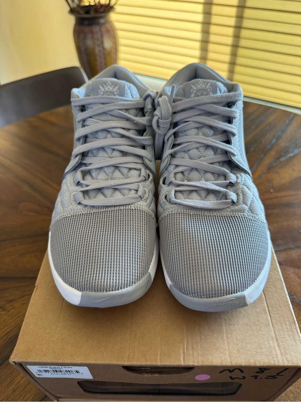Nike LeBron Witness 8 TB - Size 8M/9.5W - FB9944-001